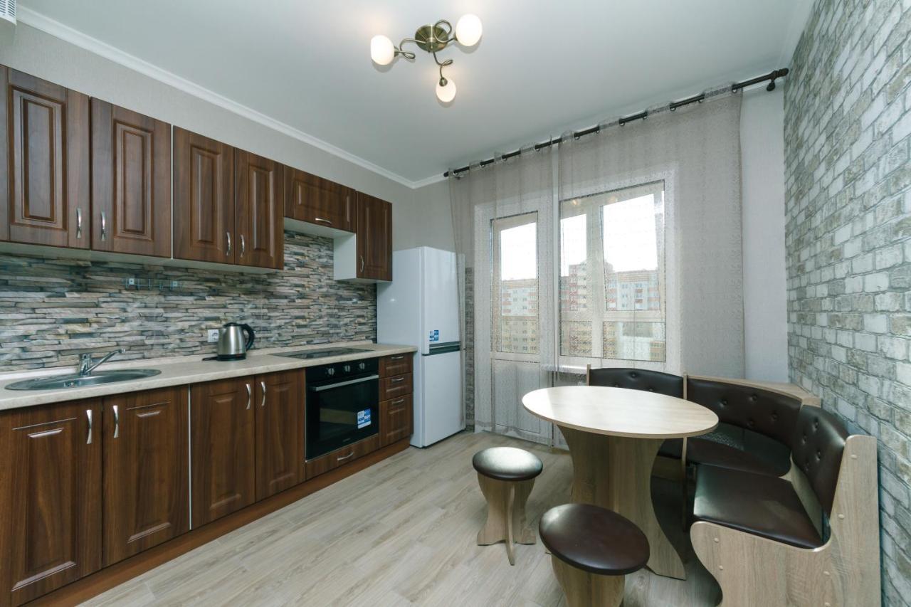 Poznyaky Apartments Patriotika Киев Экстерьер фото