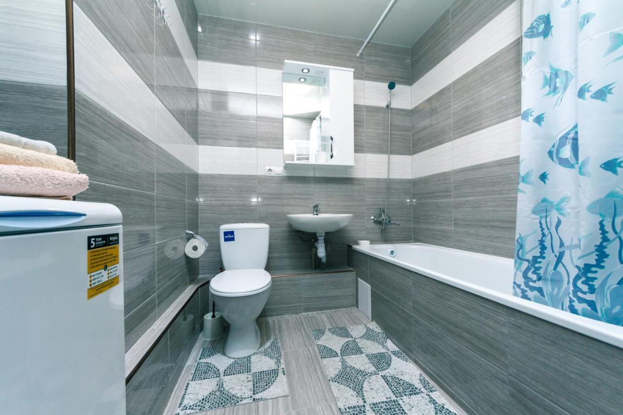 Poznyaky Apartments Patriotika Киев Экстерьер фото